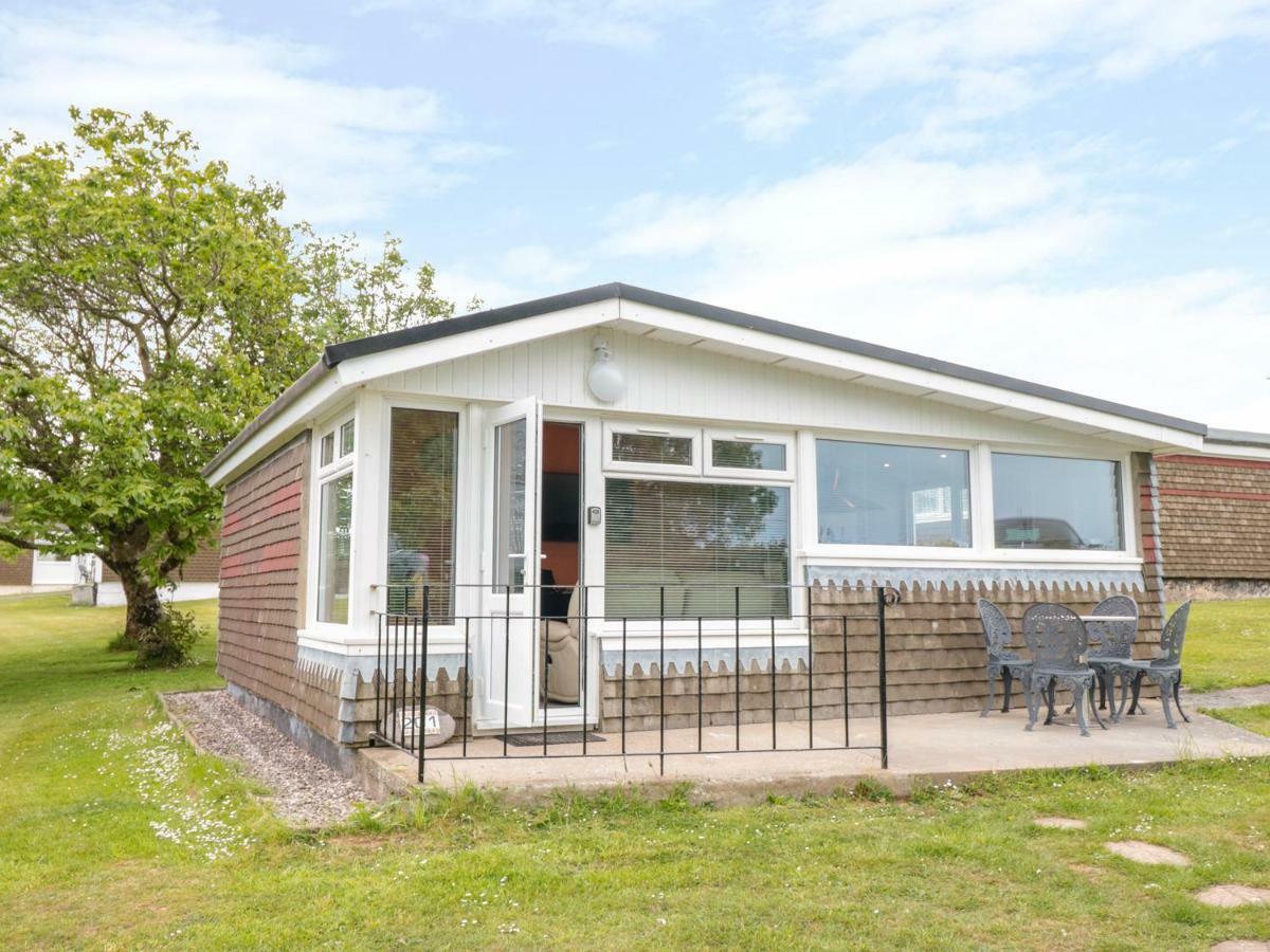 201 Norton Park Villa Dartmouth Exteriör bild